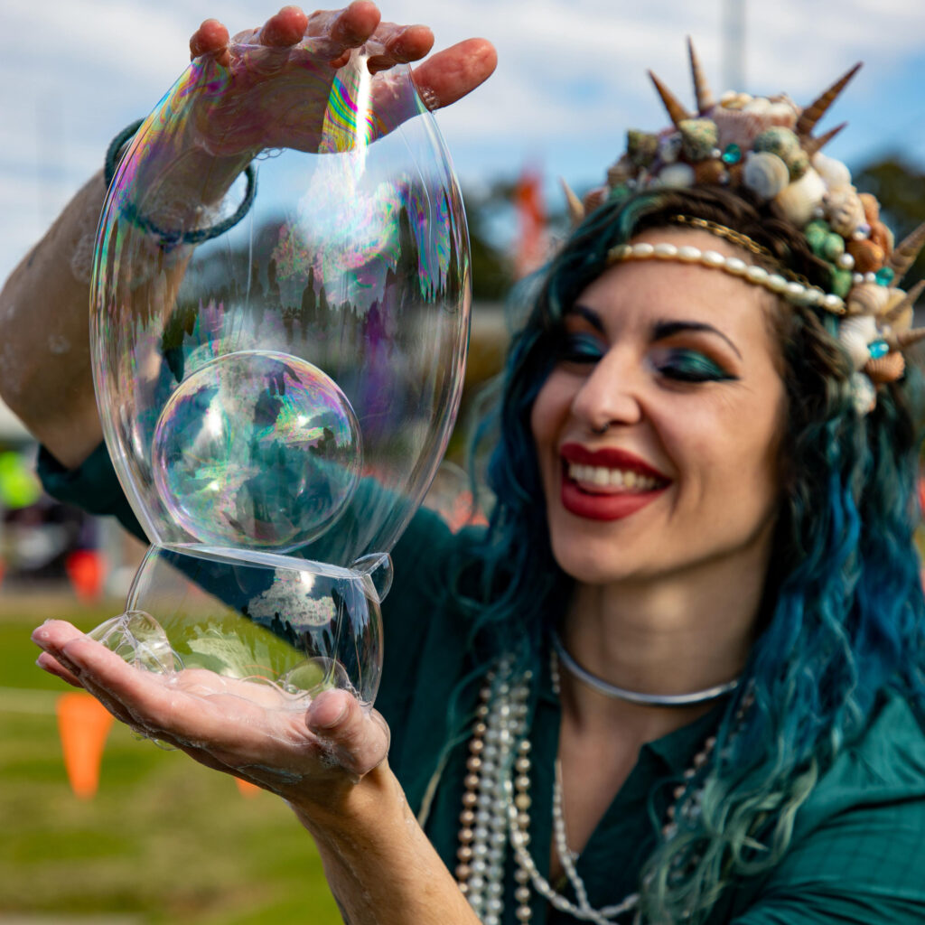 Bubble performer mermaid