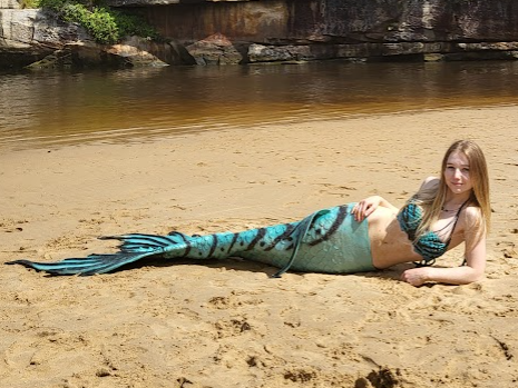 beach-mermaid